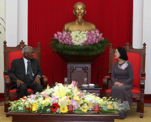 ພັກກອມມູນິດຫວຽດນາມເພີ່ມທະວີການຮ່ວມມື,ແບ່ງປັນບົດຮຽນກັບພັກກອມມູນິດອິນເດຍ